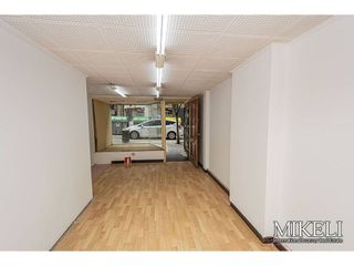 Local comercial en alquiler en Centro - Ayuntamiento en Santander