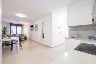 Piso en alquiler en Santa Catalina - Canteras en Palmas de Gran Canaria(Las)