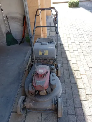 Cortacésped profesional Honda
