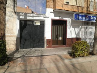 Casa pareada en venta en Tomelloso