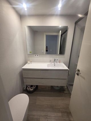 Piso en alquiler en Plaza España - Villa Pilar - Reyes Católicos - Vadillos en Burgos