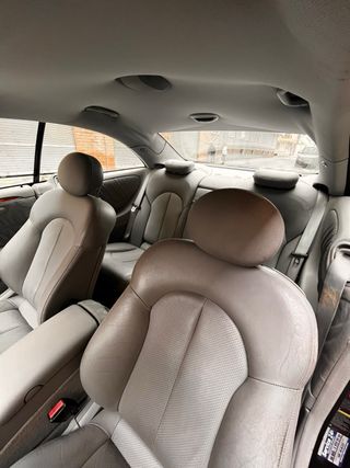 Mercedes-Benz  CLK 2004