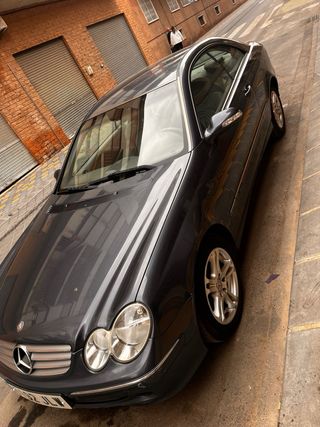 Mercedes-Benz  CLK 2004