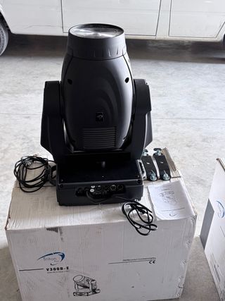 Cabeza móvil Triton Blue V300B-E.