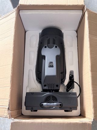 Cabeza móvil Triton Blue V300B-E.