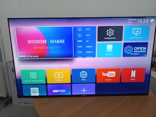 Smart TV Hyundai 50'' 4K UHD con caja