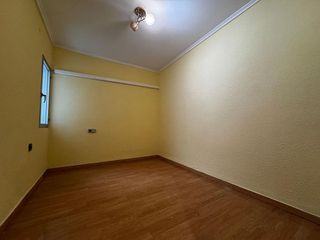 Piso en venta en Pla de Bon Repós en Alicante