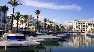 Piso en venta en Puerto de la Duquesa en Manilva