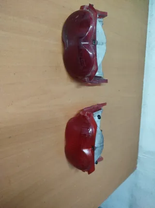 Pilotos Traseros Yamaha Neos