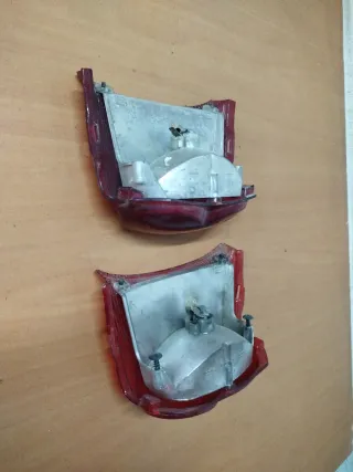 Pilotos Traseros Yamaha Neos