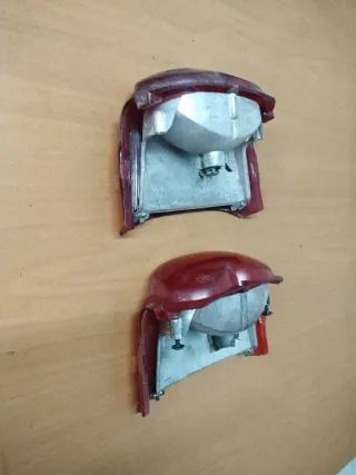 Pilotos Traseros Yamaha Neos