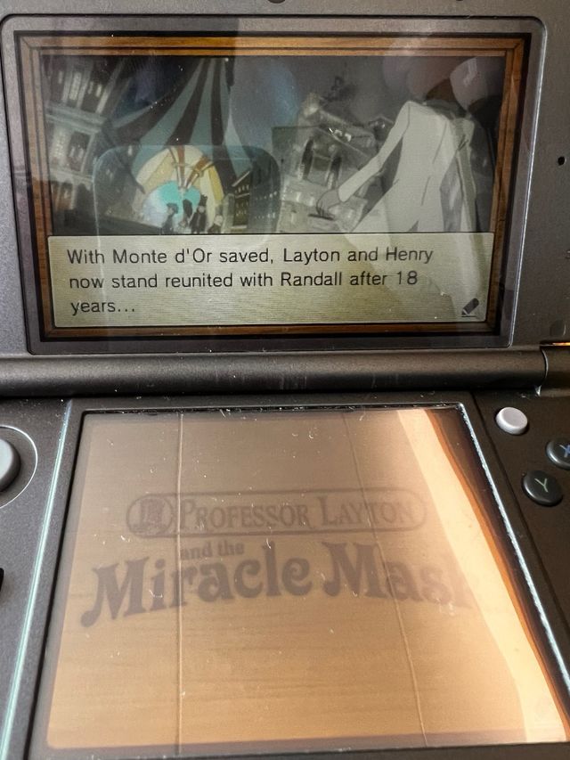 Professor Layton y la Máscara Milagrosa 3DS