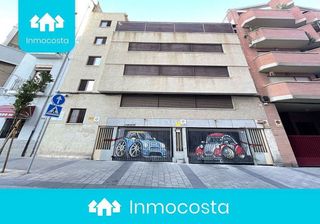 Garaje en venta en Mercado en Alicante