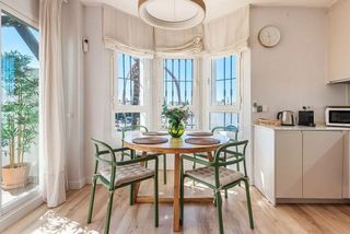 Piso en venta en Los Naranjos - Las Brisas en Marbella