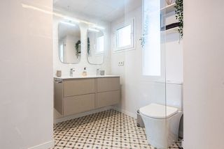 Piso en venta en Los Naranjos - Las Brisas en Marbella