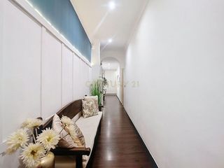 Piso en venta en La Goleta - San Felipe Neri en Málaga