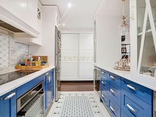 Piso en venta en La Goleta - San Felipe Neri en Málaga