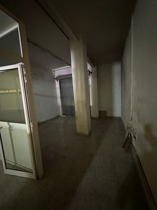 Local comercial en alquiler en Centre en Hospitalet de Llobregat, L´