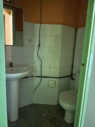 Local comercial en alquiler en Centre en Hospitalet de Llobregat, L´