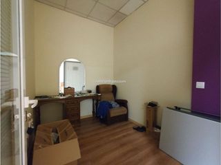 Local comercial en venta en Txagorritxu - El Pilar en Vitoria-Gasteiz