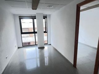 Oficina en alquiler en Centro en Alicante