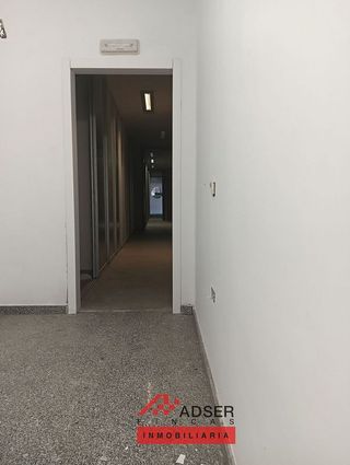 Local comercial en venta en Universidad - Los Lirios en Logroño