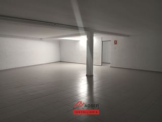 Local comercial en venta en Universidad - Los Lirios en Logroño