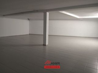 Local comercial en venta en Universidad - Los Lirios en Logroño