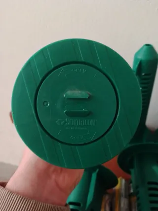 5 estacas y 8 insecticidas termitas