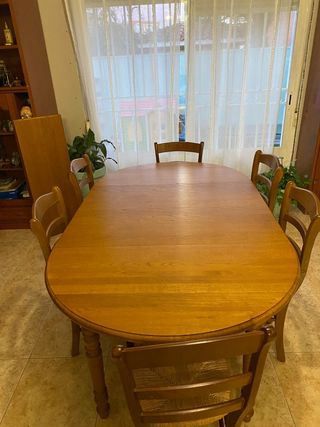 Comedor de madera maciza