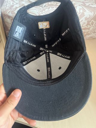 Gorra New York Yankees Negra Dorada