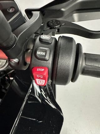 BMW F 900 XR DEL AÑO 2022 !!! MUY CUIDADA Y MIMADA