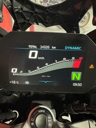 BMW F 900 XR DEL AÑO 2022 !!! MUY CUIDADA Y MIMADA