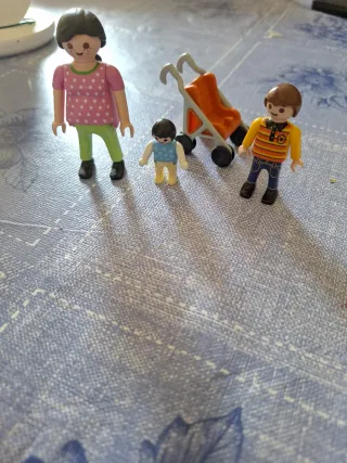 Muñecos Playmobil Familia y Silla de Ruedas
