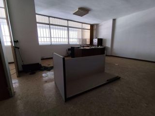 Oficina en venta en Santa Marina - La Paz en Badajoz
