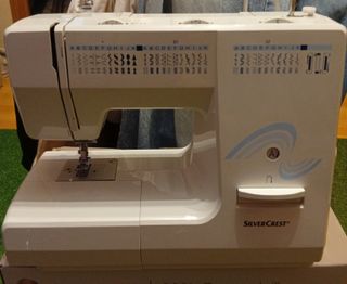 Máquina de coser SilverCrest