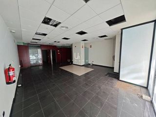 Local comercial en venta en Playa de Levante en Benidorm