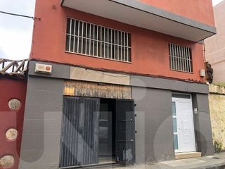 Local comercial en alquiler en San Cristóbal de La Laguna - La Vega - San Lázaro en San Cristóbal de La Laguna