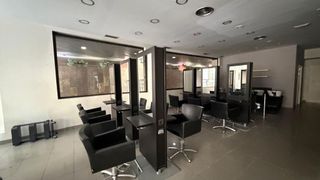 Local comercial en alquiler en La Ería - Masip en Oviedo