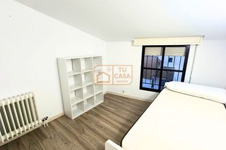 Piso en alquiler en Ciudad Monumental en Cáceres