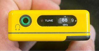 Sony Sports Walkman SRF-4 FM – Amarillo,  Vintage