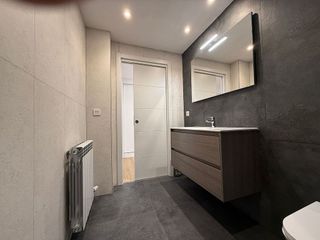 Piso en alquiler en Paseo Constitución - Las Damas en Zaragoza