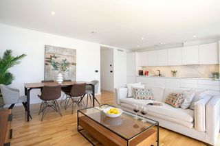 Piso en alquiler en El Mayorazgo - El Limonar en Málaga