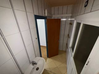 LOCAL ALQUILER EN ZONA COMERCIAL