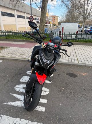 CFMOTO 450 NK Naked Moto