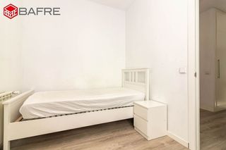 Piso en venta en Pacífico en Madrid