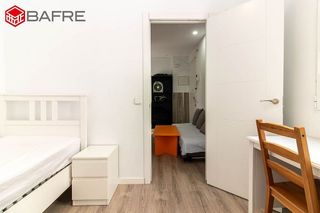 Piso en venta en Pacífico en Madrid