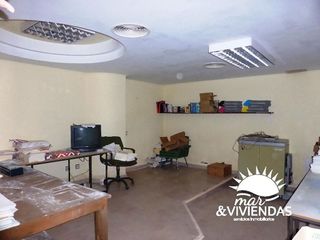 Local comercial en venta en Playa de Garrucha en Garrucha