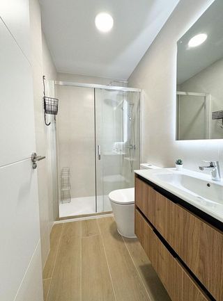 Edificio en venta en La Granja-La Colina-Los Pastores en Algeciras