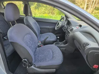 150.000KM PEUGEOT 206 PEGATINA B ITV HASTA 2027 !!